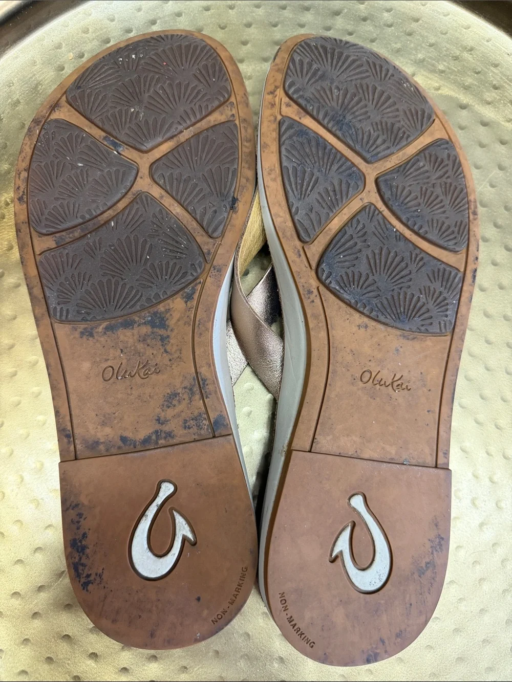 Olukai Women's Nohie Metallic GoldLeather Flip Flop Sandals
